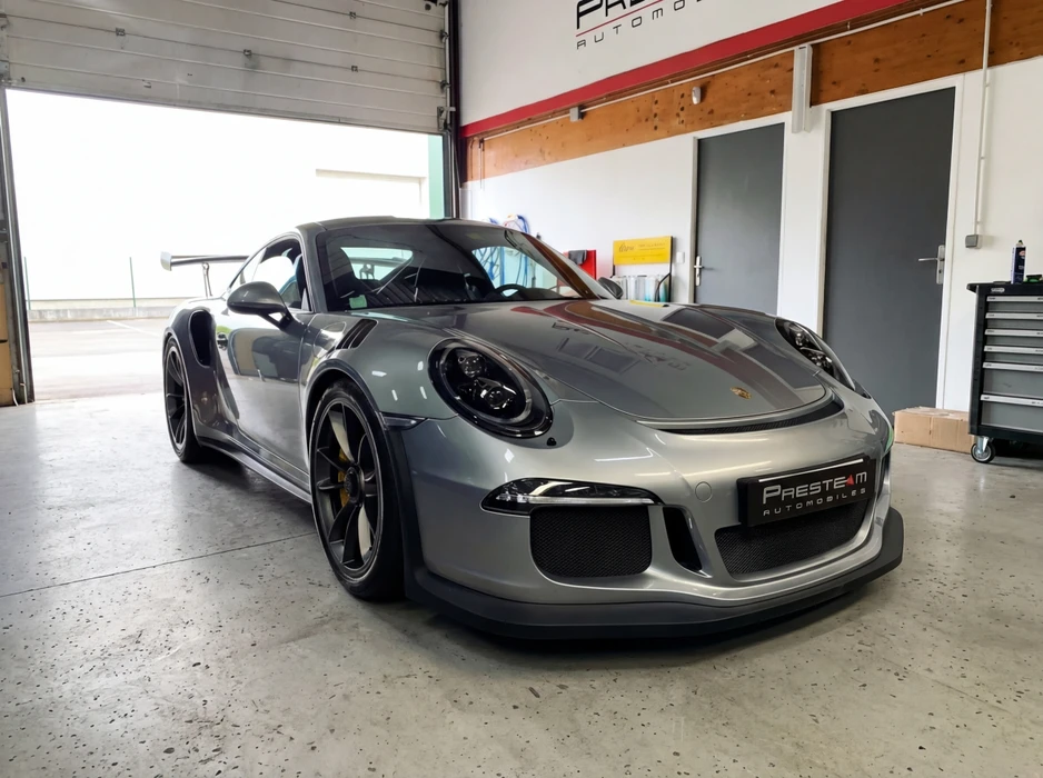 Porsche 911 GT3 RS (991