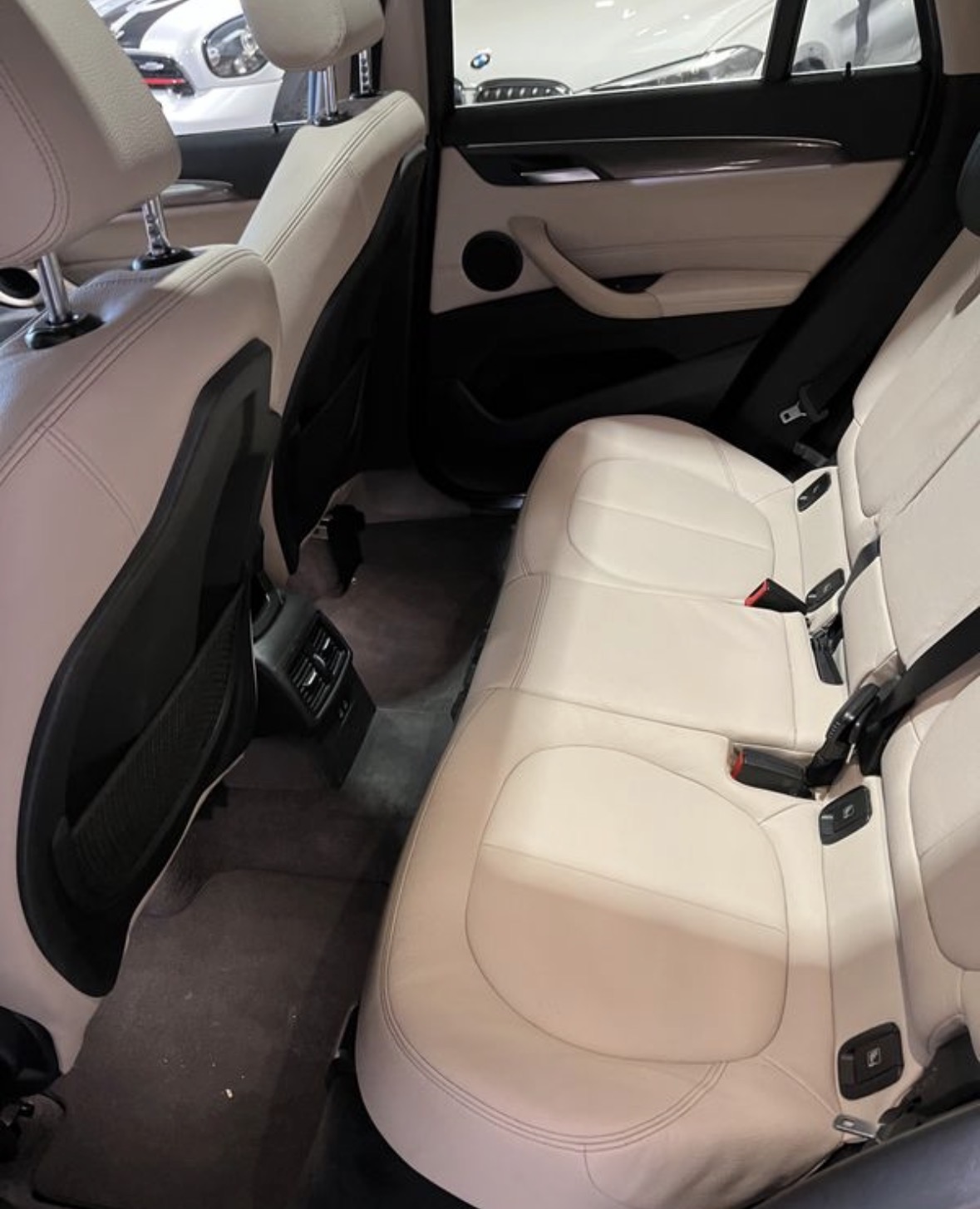 BMW X1 18i / Xline Sdrive