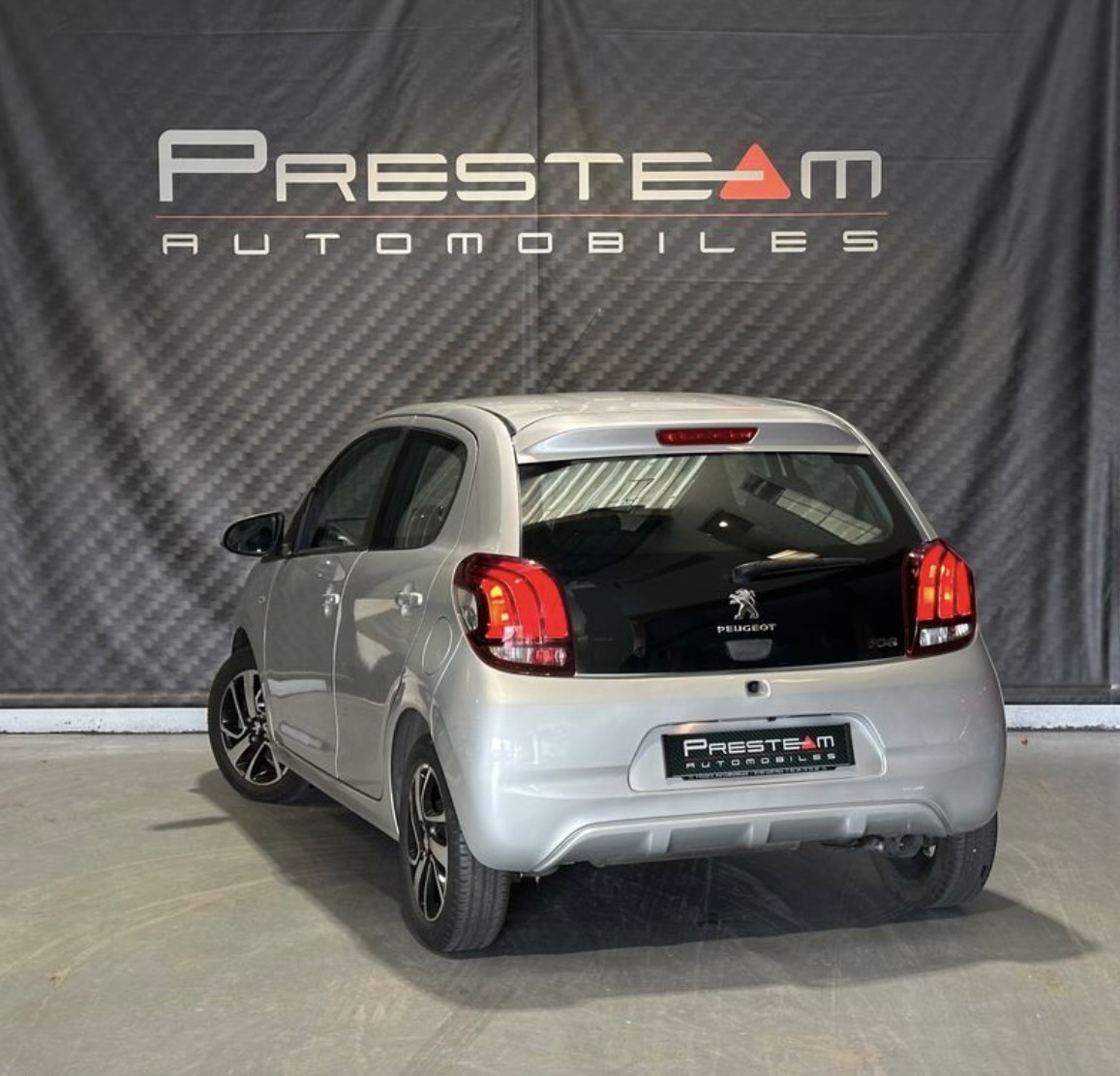 PEUGEOT 108 1.0 vti