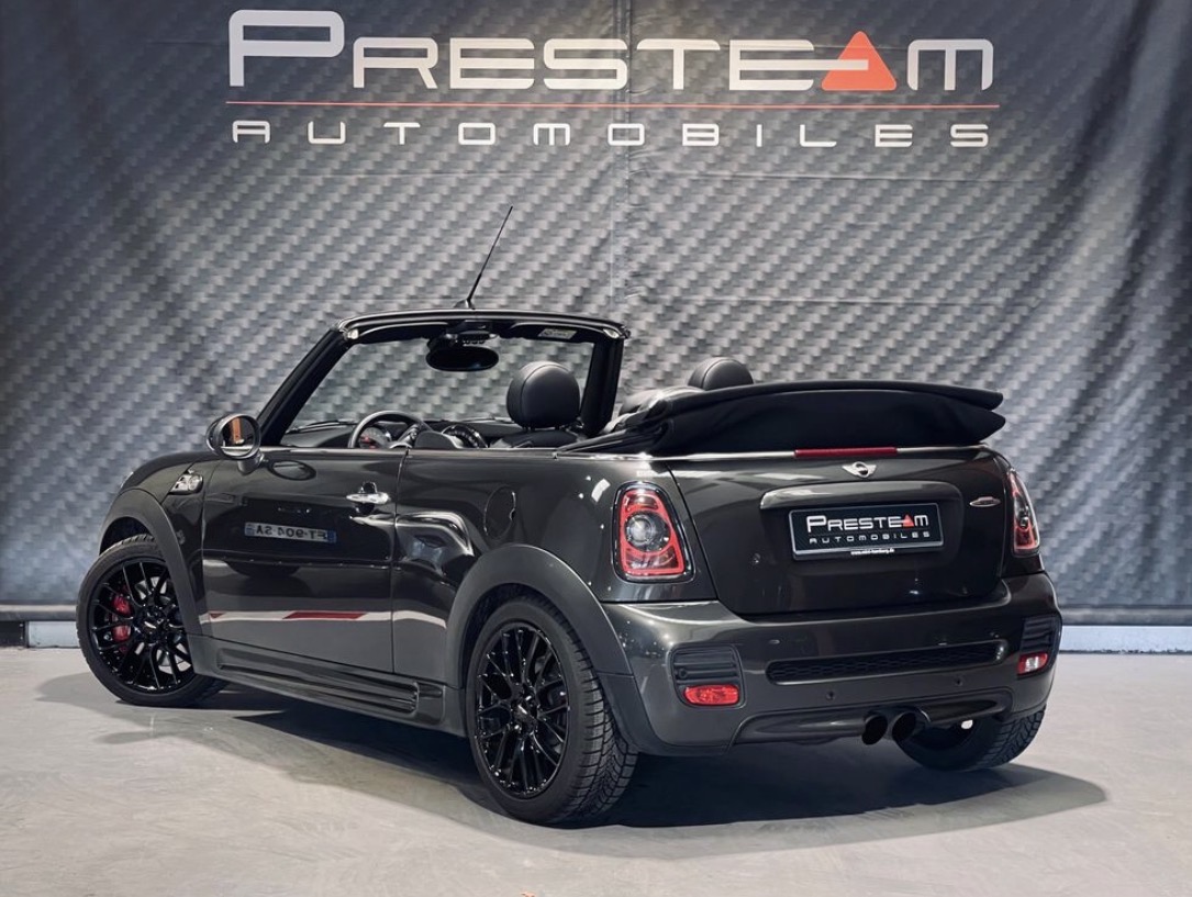 Mini Cabriolet JCW (R57) 1.6 211 BVA