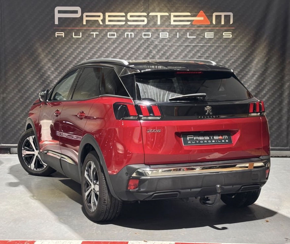 PEUGEOT 3008 II S&S CROSSWAY