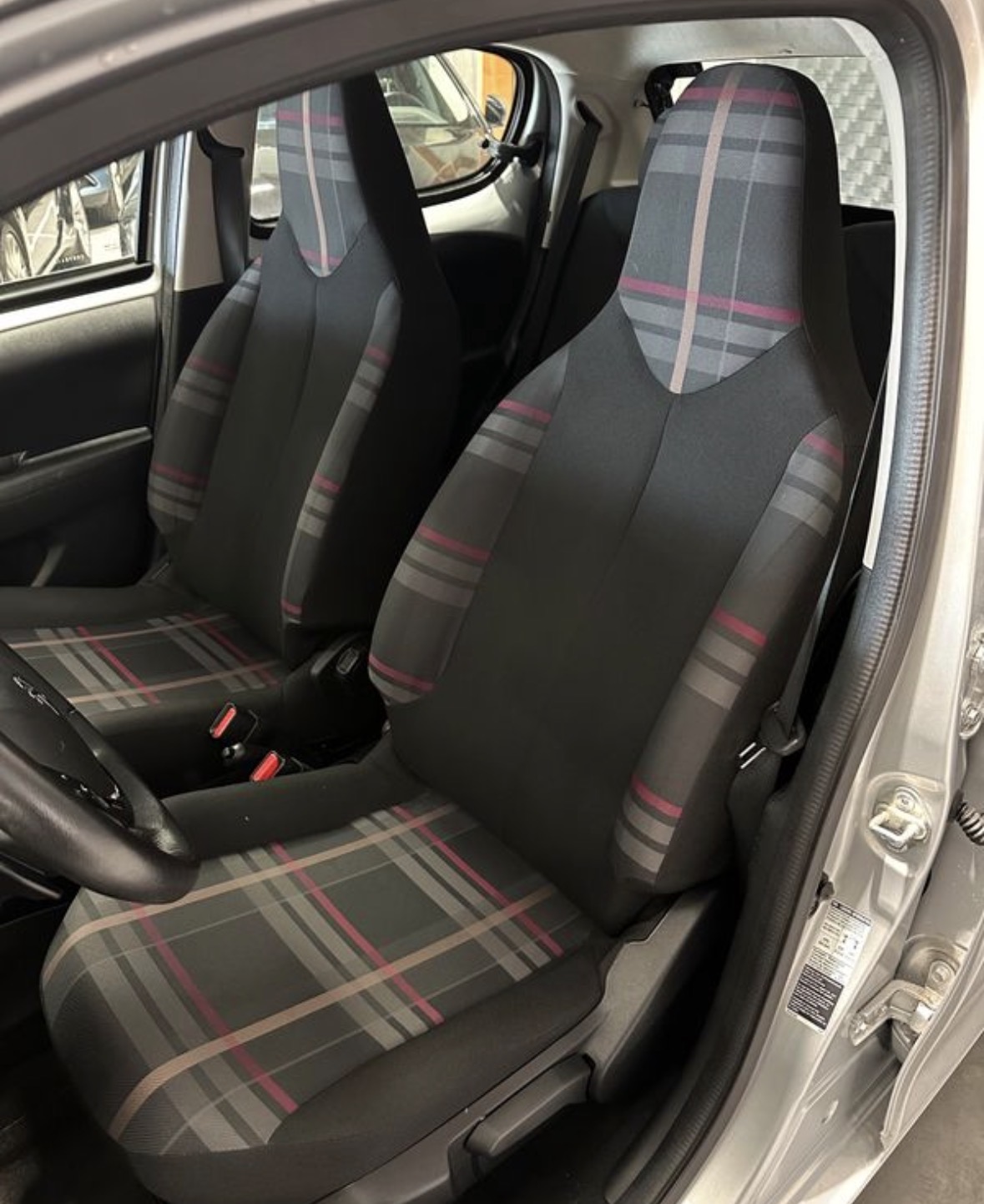PEUGEOT 108 1.0 vti