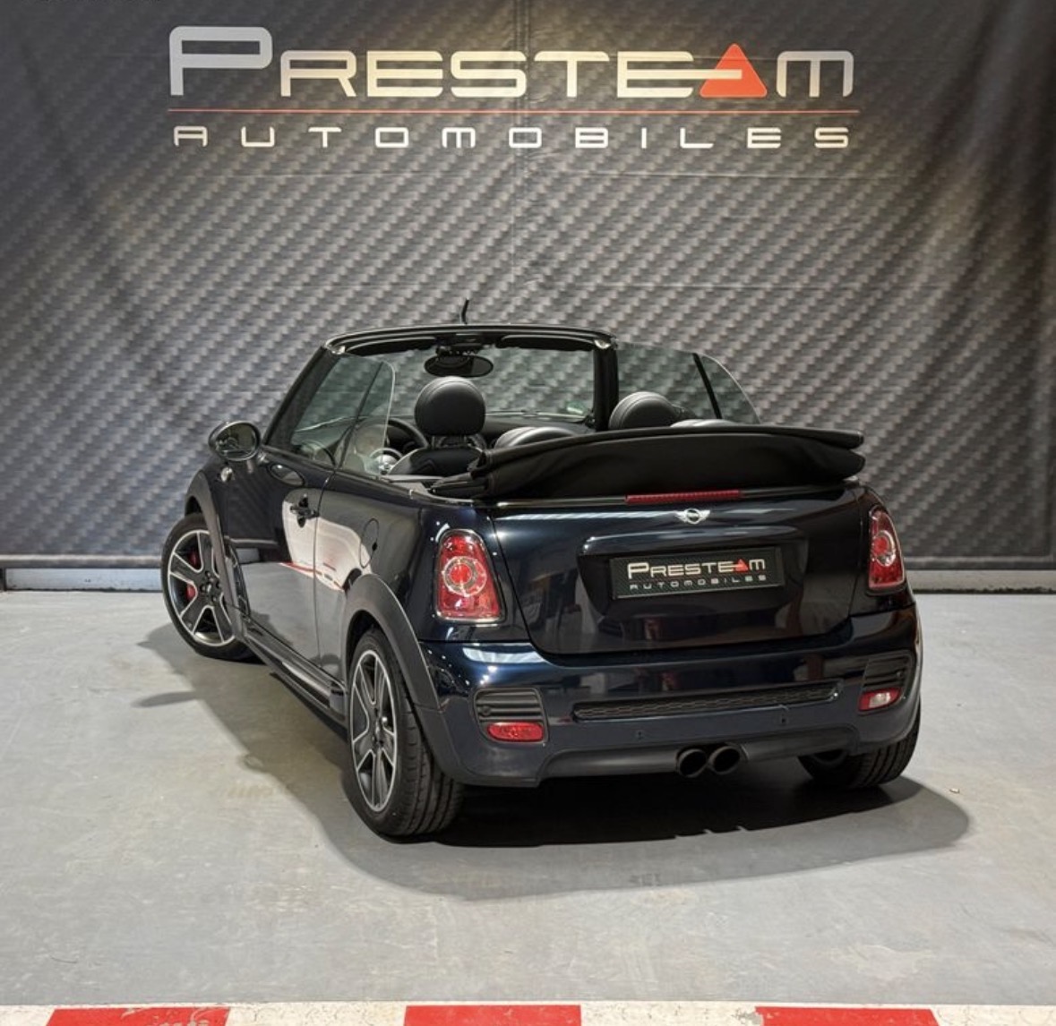 Mini Cabriolet JCW (R57) 1.6 211