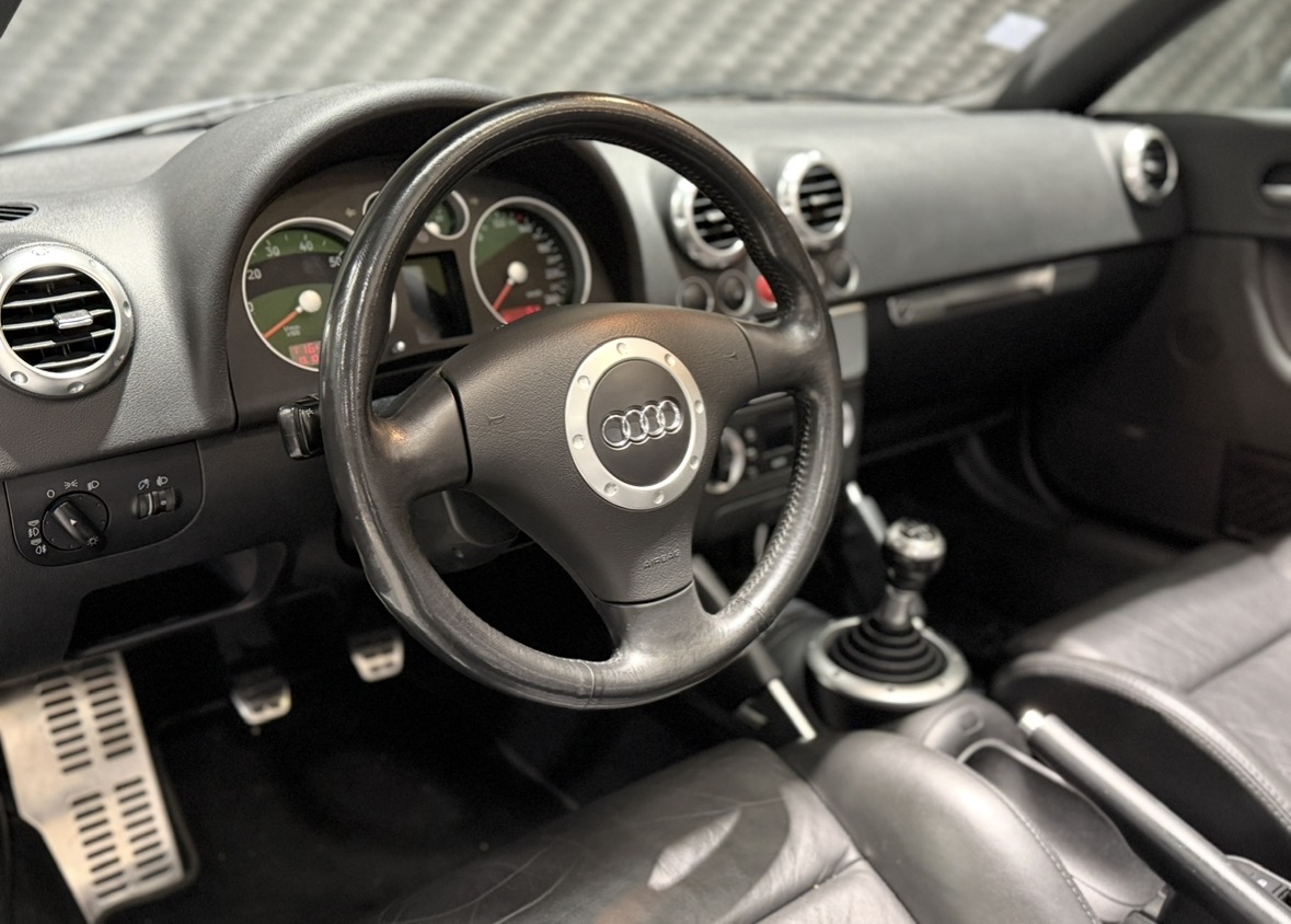 Audi TT Roadster 1.8 Turbo 180cv Bose